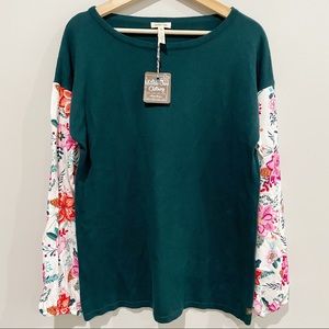 MATILDA JANE Fancy and Flouncy Top, Size Medium